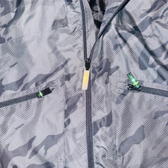 Champion Kids Black Camouflage Raincoat - Picture 5 of 5